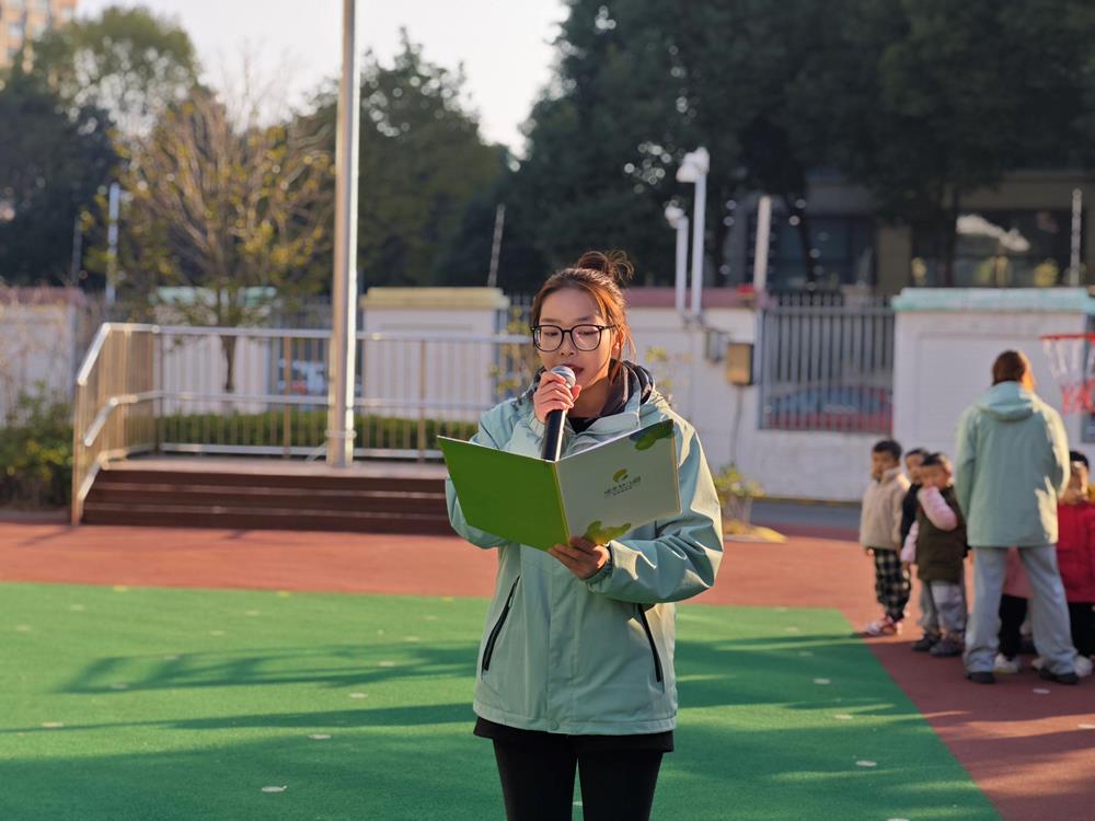 ee7b83bf6dab47ce97916039bf5c8aa5.jpg ee7b83bf6dab47ce97916039bf5c8aa5.jpg