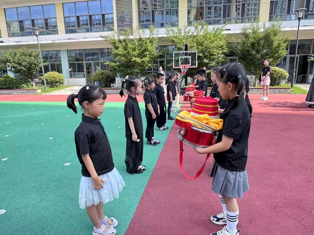 b22a4bd2d1c54ffda68a5b49a90f2ed6.jpg b22a4bd2d1c54ffda68a5b49a90f2ed6.jpg