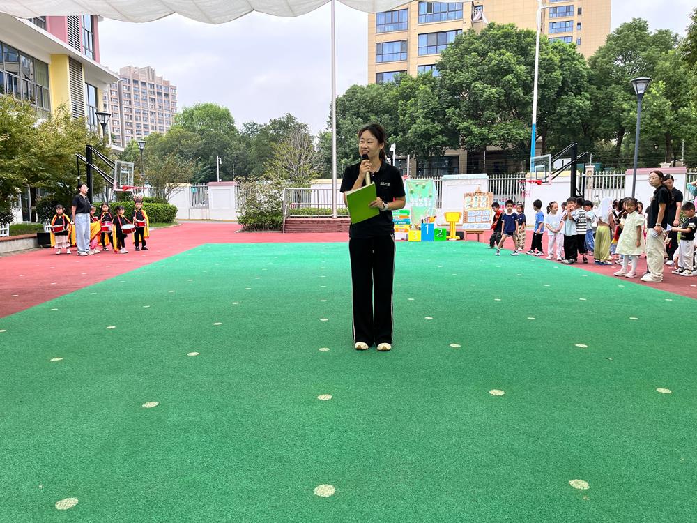 0096d1aa9c1e435a9cba375114d216e9.jpg 0096d1aa9c1e435a9cba375114d216e9.jpg