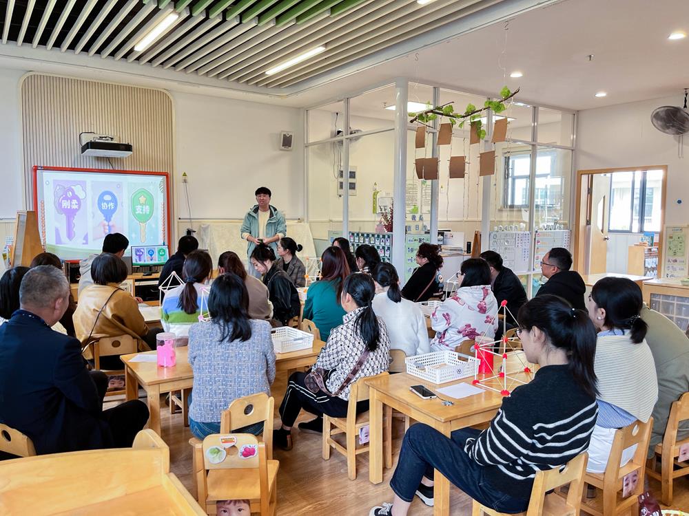 cbb03d8e1c9049c780e10eb9fe9f6592.jpg cbb03d8e1c9049c780e10eb9fe9f6592.jpg