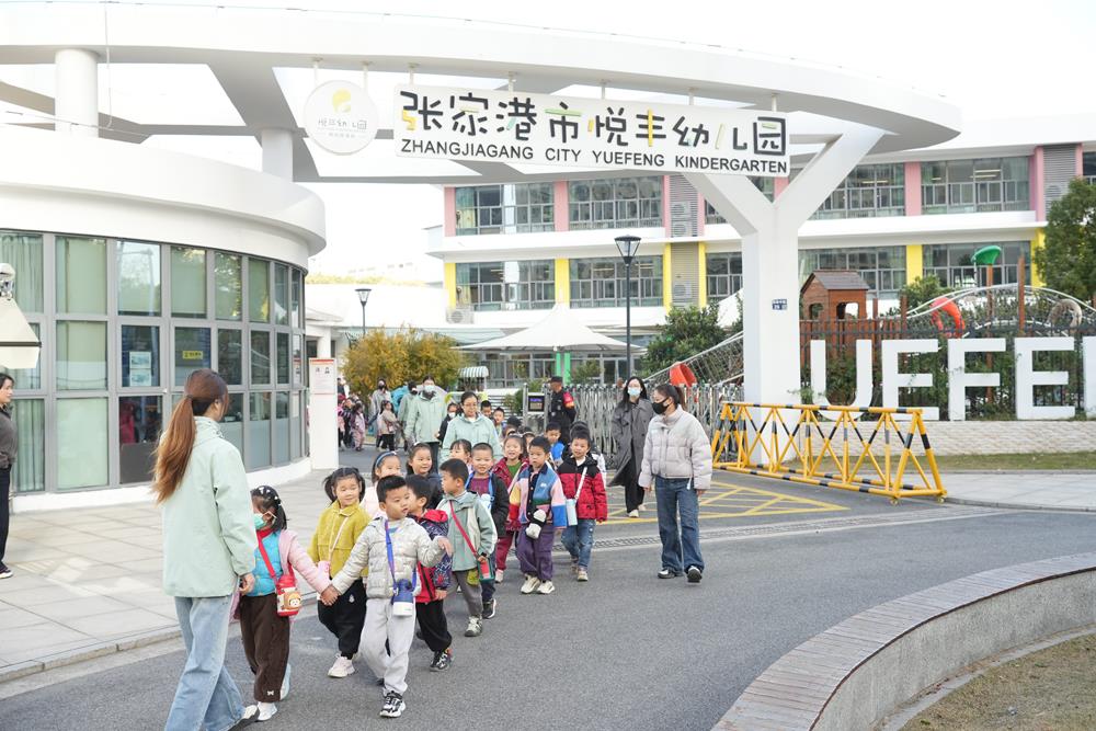 fb0cdce182e64d92bf732b62bb5c5669.jpg fb0cdce182e64d92bf732b62bb5c5669.jpg